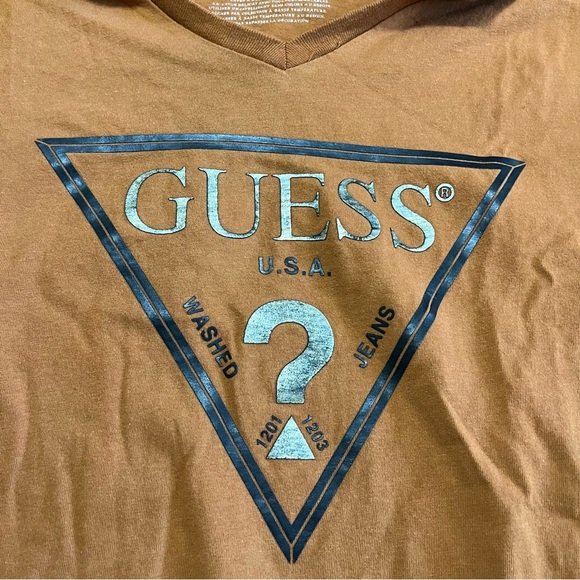 Guess Jeans Classic Triangle Logo Tee Size XLarge XL good detail 100% cotton 90s - Picture 3 of 7